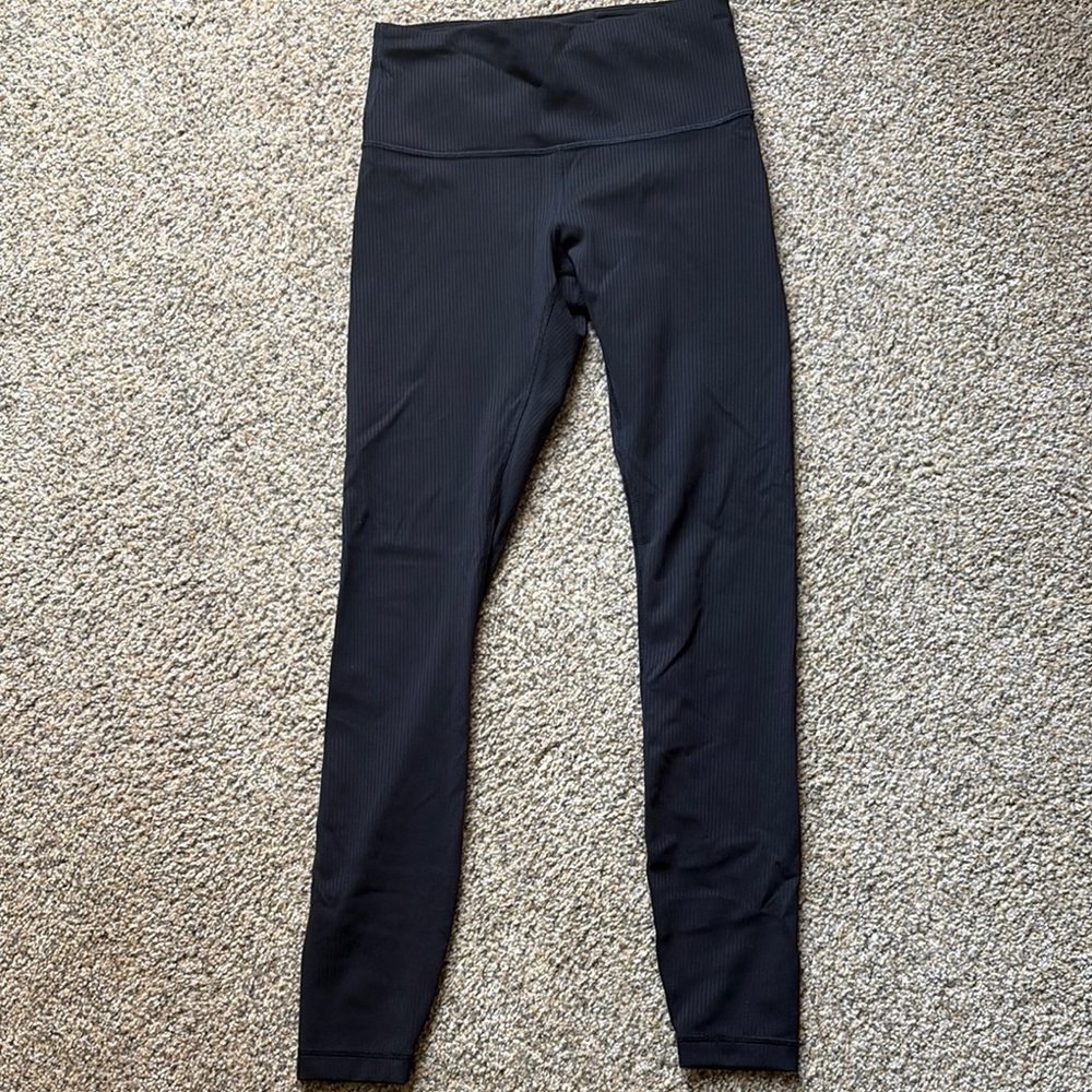 Black Lululemon Wunder Train Ribbed Legging